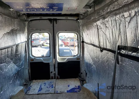 2016 Ford Transit T-250 z USA, uszkodzony, nr VIN 1FTYR2XM0GKB44966